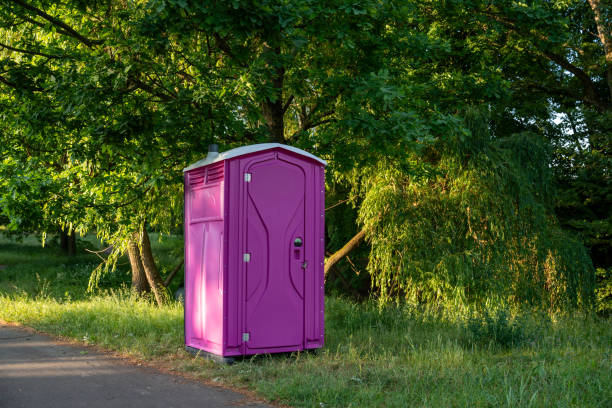 Porta potty delivery and setup in Allendale, MI